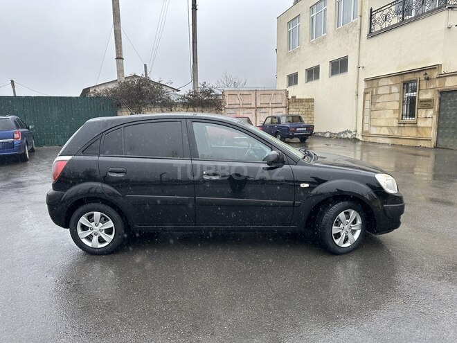 Kia Rio 2005, 390,600 km - 1.4 l - Şəki