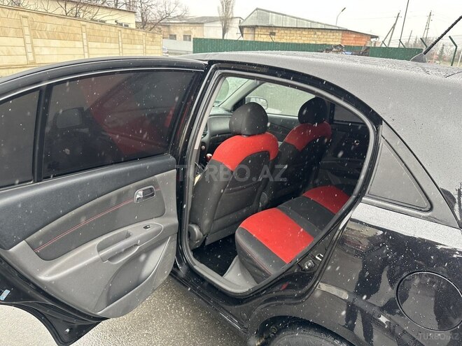 Kia Rio 2005, 390,600 km - 1.4 l - Şəki