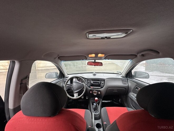 Kia Rio 2005, 390,600 km - 1.4 l - Şəki
