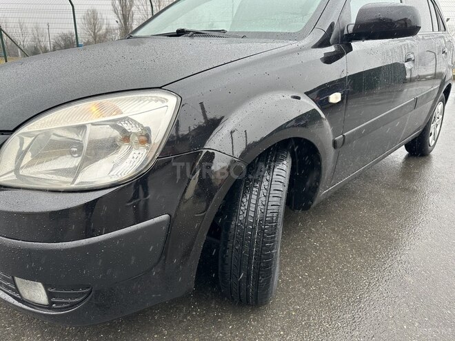 Kia Rio 2005, 390,600 km - 1.4 l - Şəki