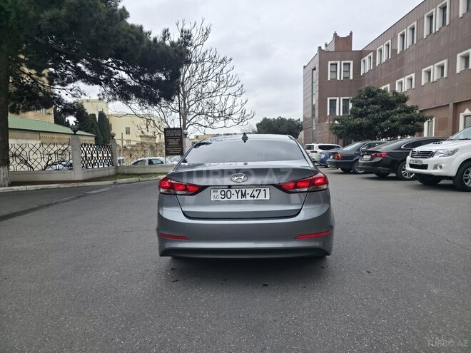 Hyundai Elantra 2016, 202,777 km - 2.0 l - Bakı