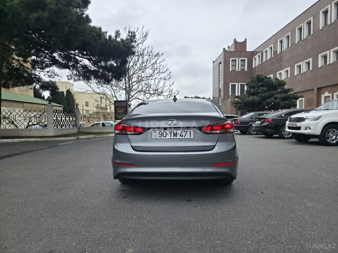 Hyundai Elantra 2016, 202,777 km - 2.0 l - Bakı