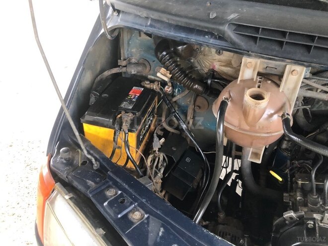 Ford Transit 1999, 640,702 km - 2.4 l - Şirvan
