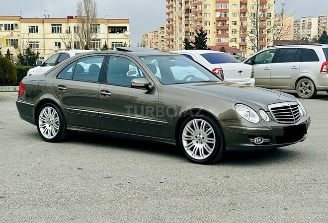 Mercedes E 230 2007, 267,550 km - 2.5 l - Bakı