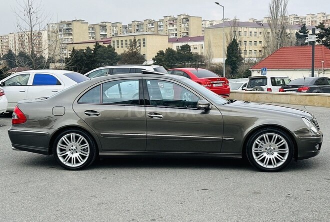 Mercedes E 230 2007, 267,550 km - 2.5 l - Bakı
