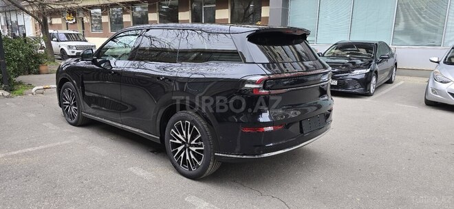 Changan Qiyuan Q07-7