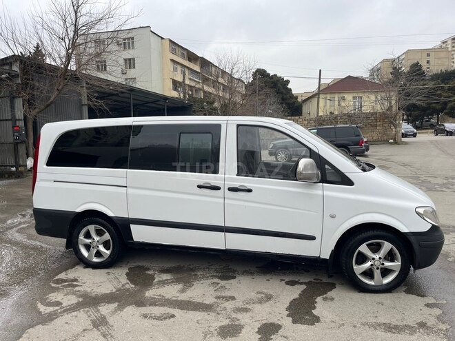 Mercedes  2010, 212,000 km - 2.1 l - Bakı
