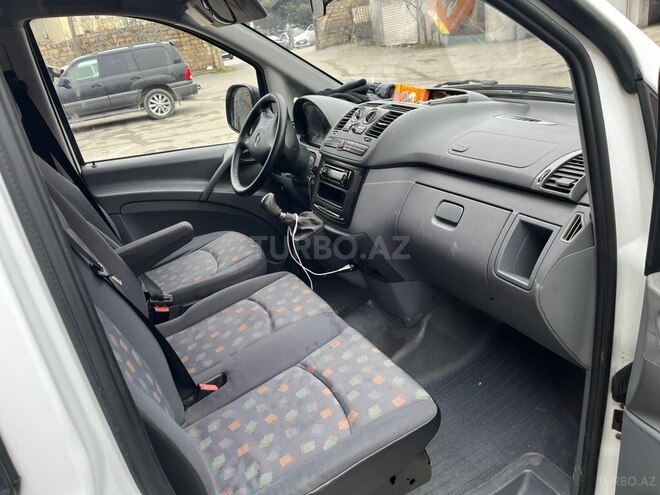 Mercedes  2010, 212,000 km - 2.1 l - Bakı