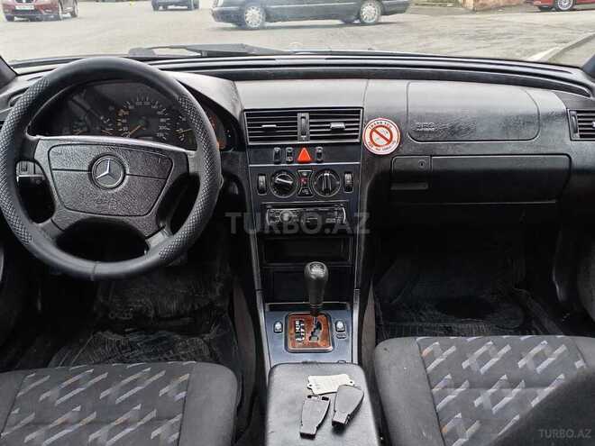 Mercedes C 220 2000, 375,416 km - 2.2 l - Bakı