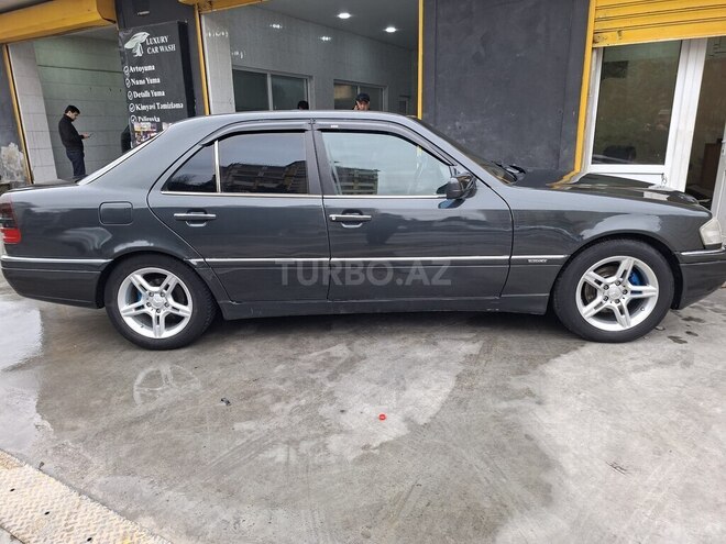 Mercedes C 220 1995, 247,000 km - 2.2 л - Bakı