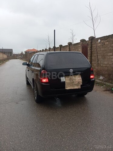 Volkswagen  2005, 240,000 km - 1.8 л - Bakı