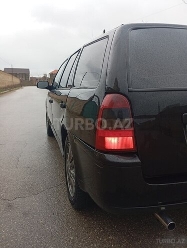 Volkswagen  2005, 240,000 km - 1.8 л - Bakı