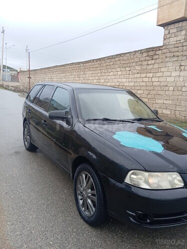 Volkswagen  2005, 240,000 km - 1.8 л - Bakı
