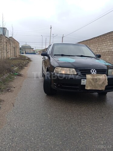 Volkswagen  2005, 240,000 km - 1.8 л - Bakı
