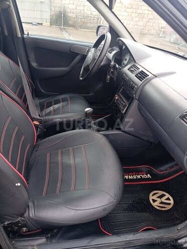 Volkswagen  2005, 240,000 km - 1.8 л - Bakı