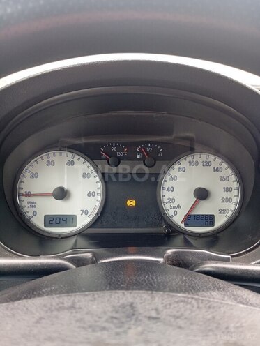 Volkswagen  2005, 240,000 km - 1.8 л - Bakı