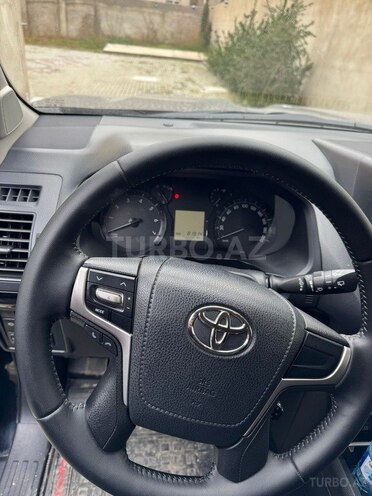 Toyota Land Cruiser Prado 2017, 81,900 km - 2.7 l - Bakı