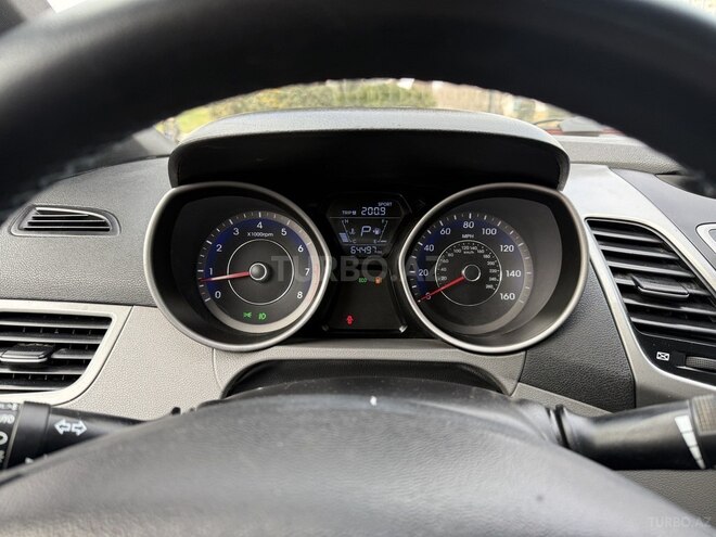 Hyundai Elantra 2015, 103,803 km - 1.8 л - Bakı