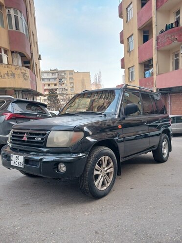 Mitsubishi Pajero io 2000, 280,000 km - 2.0 л - Bakı