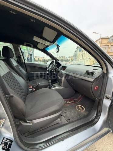 Opel Astra 2004, 230,000 km - 1.4 l - Bakı