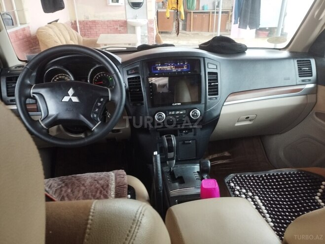 Mitsubishi Pajero 2007, 425,000 km - 3.0 л - Bakı