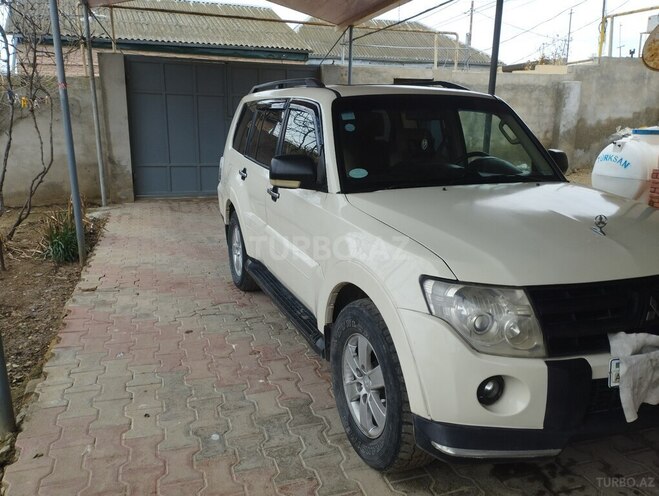 Mitsubishi Pajero 2007, 425,000 km - 3.0 л - Bakı