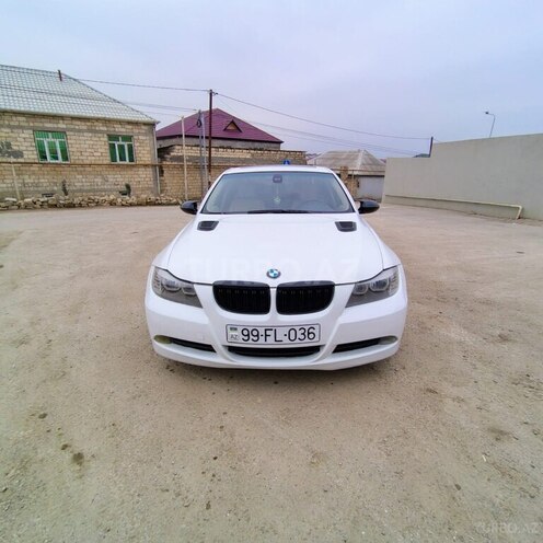 BMW 320-4