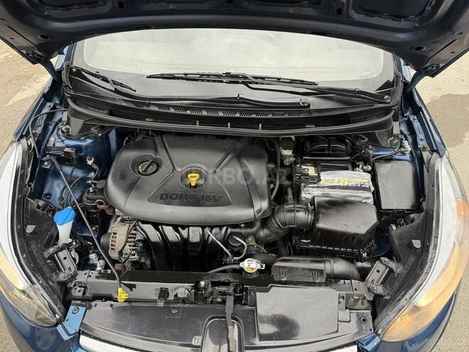 Hyundai Elantra 2015, 103,803 km - 1.8 л - Bakı
