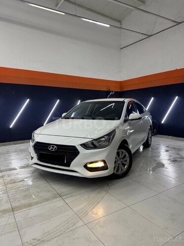 Hyundai Accent 2019, 121,631 km - 1.4 l - Bakı