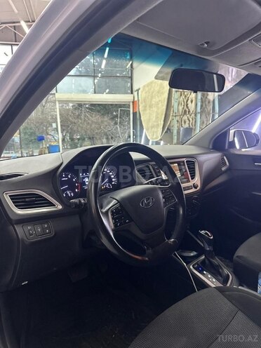 Hyundai Accent 2019, 121,631 km - 1.4 l - Bakı