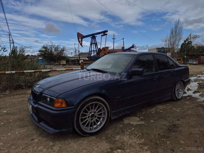 BMW 320 1995, 300,000 km - 2.0 l - Bakı