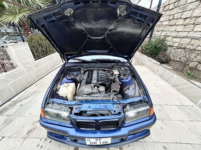 BMW 320 1995, 300,000 km - 2.0 l - Bakı