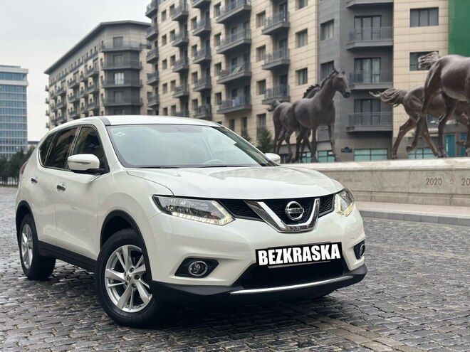 Nissan X-Trail 2015, 128,000 km - 2.5 l - Bakı