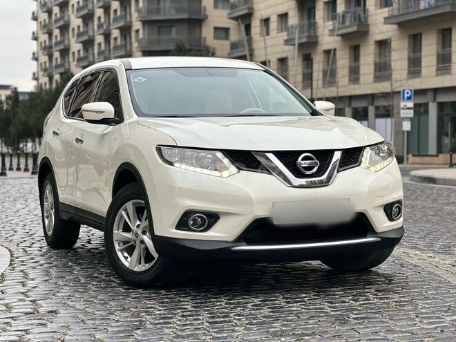 Nissan X-Trail 2015, 128,000 km - 2.5 l - Bakı