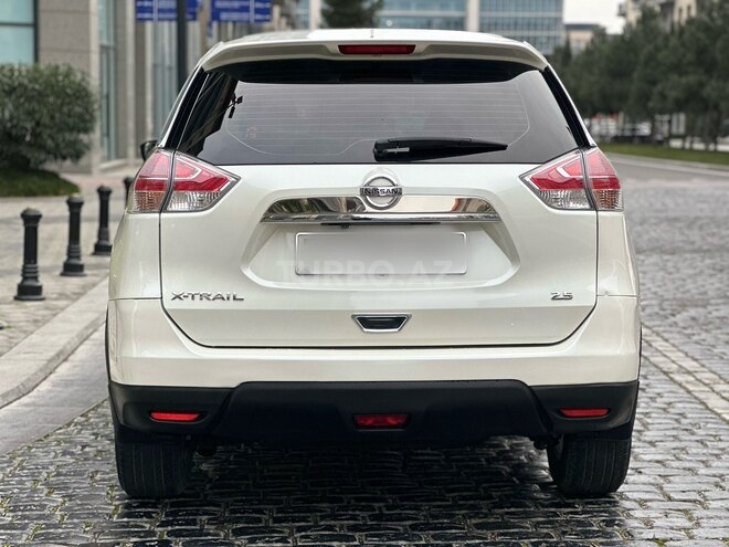 Nissan X-Trail 2015, 128,000 km - 2.5 l - Bakı
