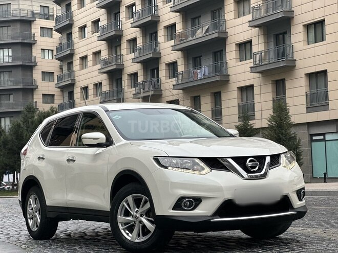 Nissan X-Trail 2015, 128,000 km - 2.5 l - Bakı