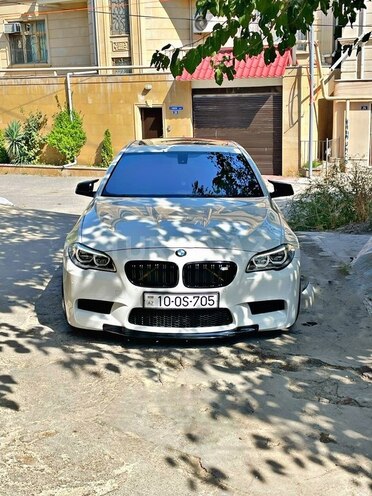 BMW 528-8