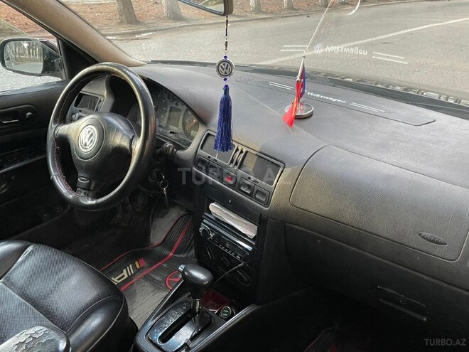Volkswagen Jetta-9