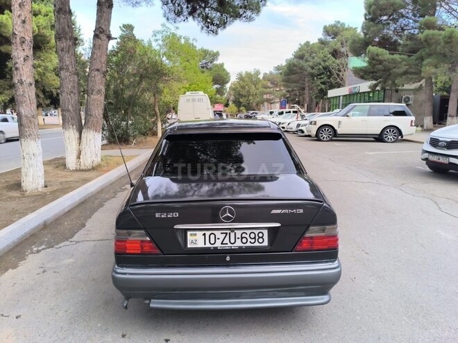 Mercedes 220 E 1995, 327,361 km - 2.2 l - Bakı