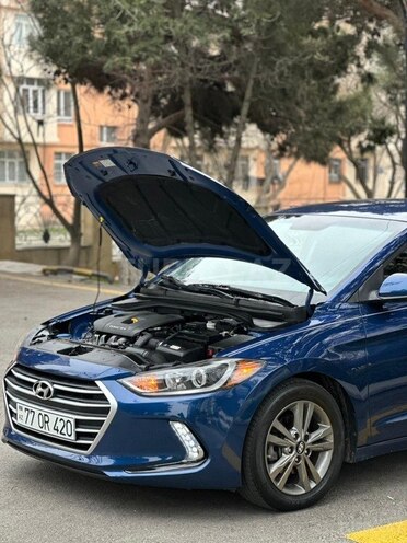 Hyundai Elantra 2016, 201,168 km - 2.0 l - Bakı