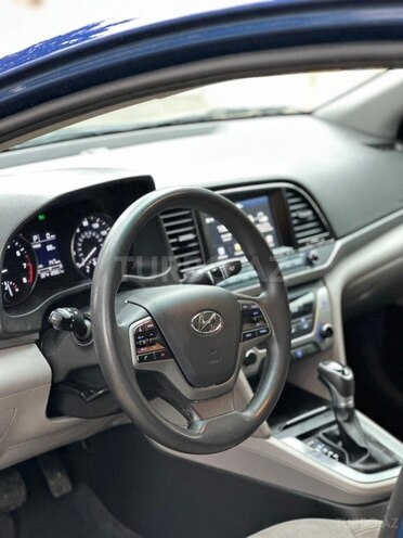 Hyundai Elantra 2016, 201,168 km - 2.0 l - Bakı