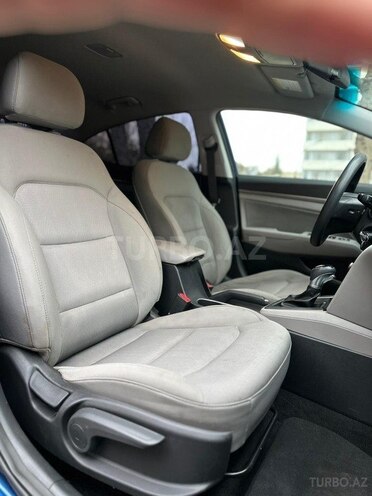 Hyundai Elantra 2016, 201,168 km - 2.0 l - Bakı
