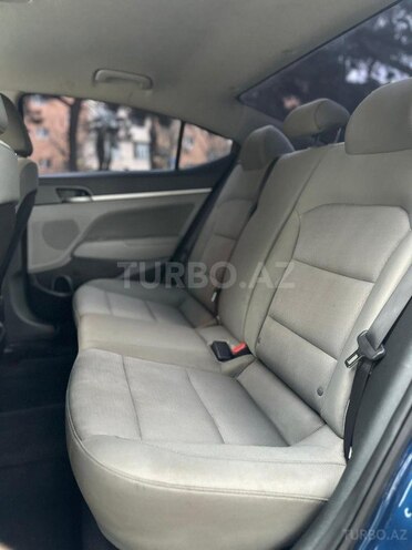 Hyundai Elantra 2016, 201,168 km - 2.0 l - Bakı