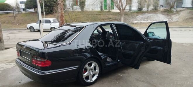 Mercedes E 220 2000, 466,300 km - 2.2 l - Şirvan