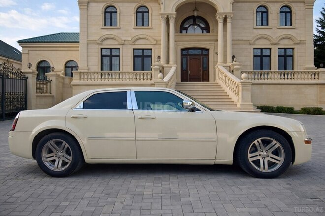 Chrysler 300C 2009, 351,000 km - 3.5 l - Bakı