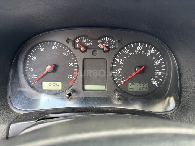 Volkswagen Jetta 2000, 243,500 km - 1.8 l - Bakı