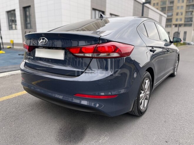 Hyundai Elantra 2016, 193,447 km - 2.0 л - Bakı