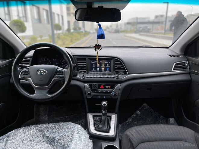 Hyundai Elantra 2016, 193,447 km - 2.0 л - Bakı