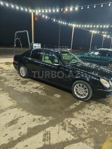 Mercedes E 240 2002, 390,000 km - 2.6 l - Bakı