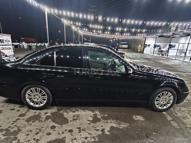 Mercedes E 240 2002, 390,000 km - 2.6 l - Bakı